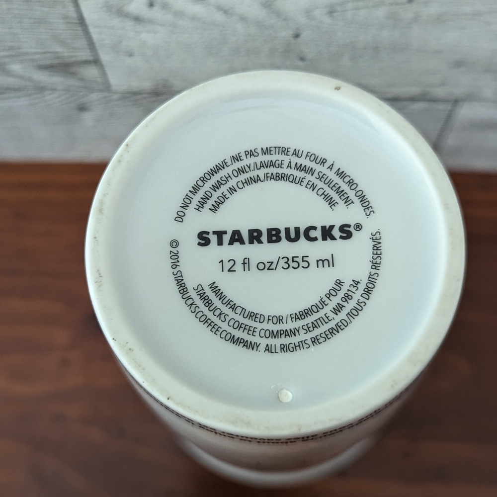Starbucks ceramic traveler mug with iconic logo - Picture 5 of 7